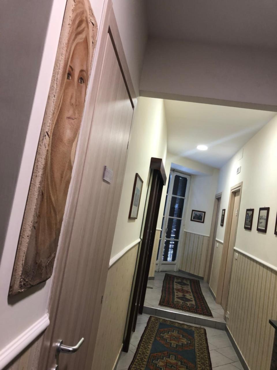 B&B 248 ナポリ エクステリア 写真